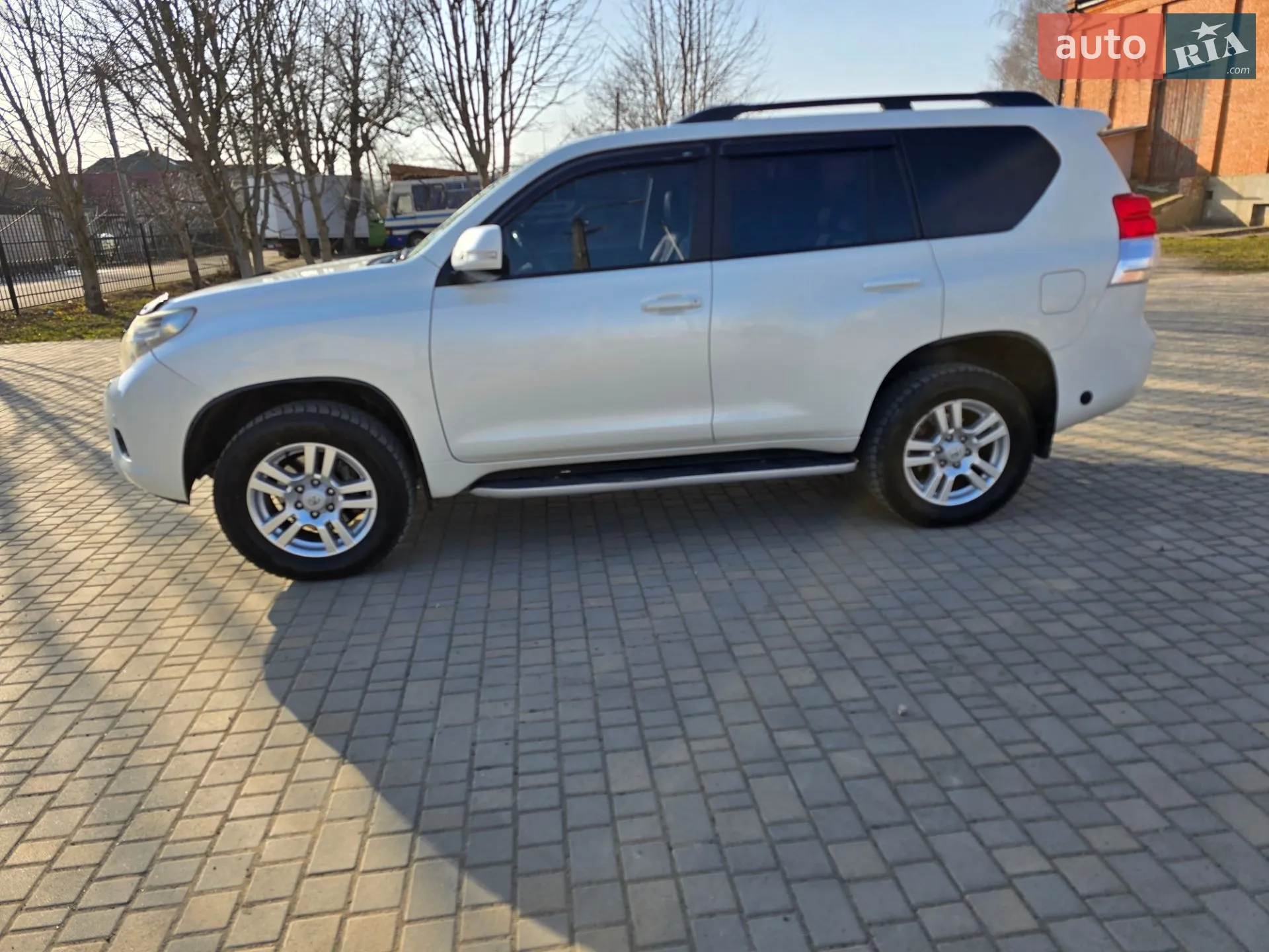 Toyota Land Cruiser Prado 2010