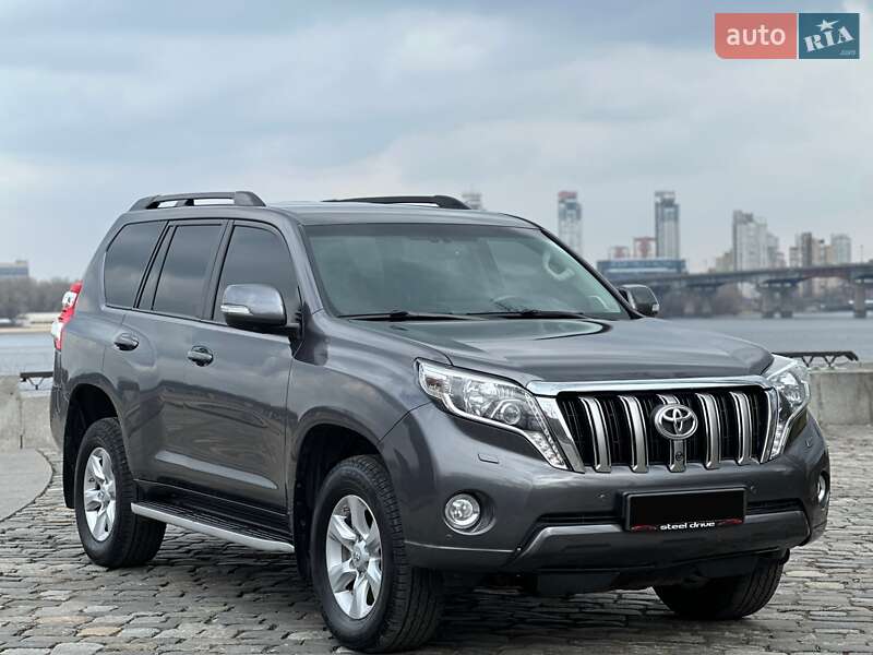 Toyota Land Cruiser Prado 2017