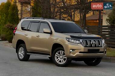 Внедорожник / Кроссовер Toyota Land Cruiser Prado 2011 в Днепре