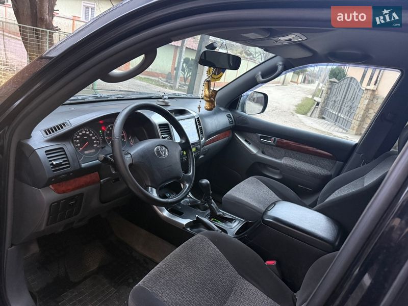 Toyota Land Cruiser Prado 2006