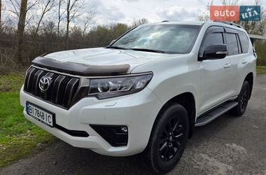 Позашляховик / Кросовер Toyota Land Cruiser Prado 2022 в Миргороді