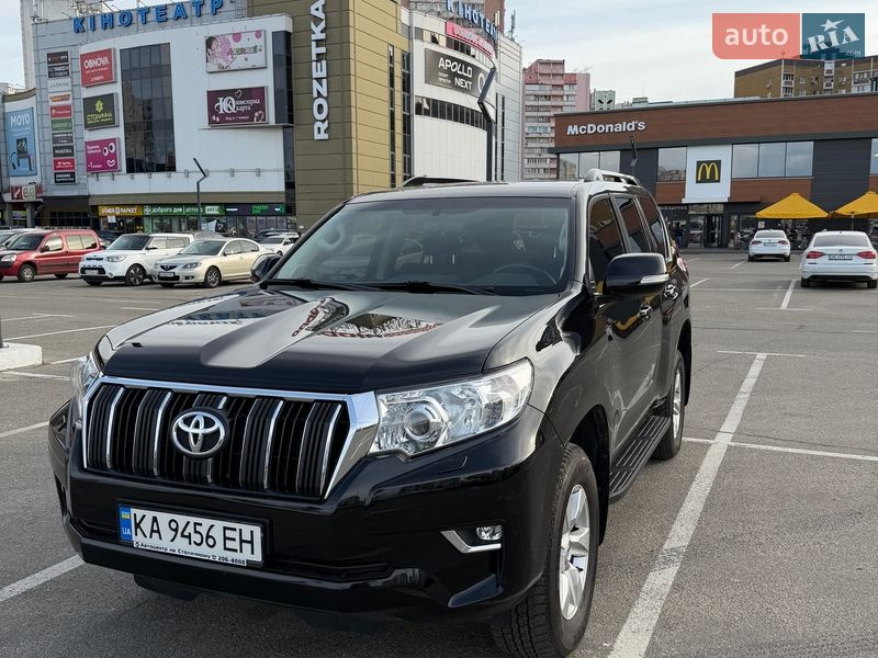 Toyota Land Cruiser Prado 2021