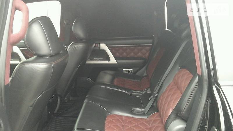 Внедорожник / Кроссовер Toyota Land Cruiser 2011 в Харькове