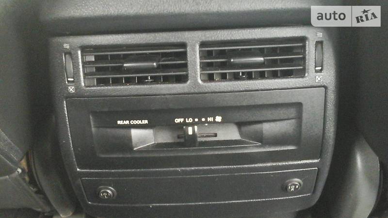 Внедорожник / Кроссовер Toyota Land Cruiser 2011 в Харькове