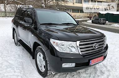 Позашляховик / Кросовер Toyota Land Cruiser 2011 в Києві