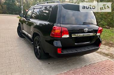 Внедорожник / Кроссовер Toyota Land Cruiser 2014 в Тернополе