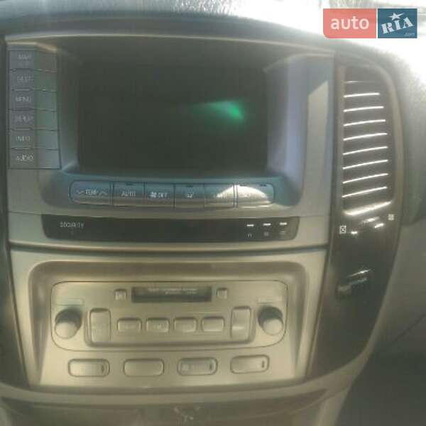 Внедорожник / Кроссовер Toyota Land Cruiser 2005 в Броварах
