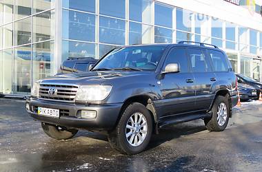 Позашляховик / Кросовер Toyota Land Cruiser 2003 в Києві