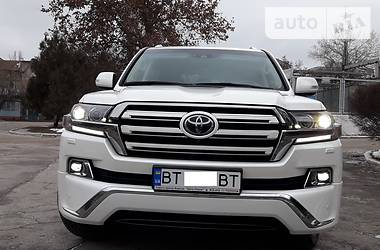 Внедорожник / Кроссовер Toyota Land Cruiser 2017 в Херсоне