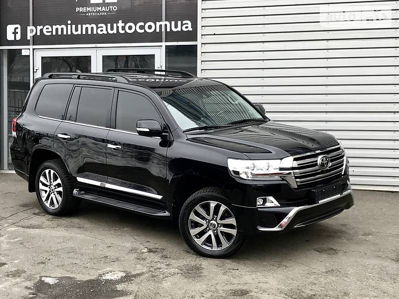 Внедорожник / Кроссовер Toyota Land Cruiser 2018 в Киеве