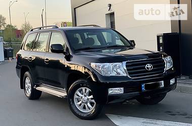 Внедорожник / Кроссовер Toyota Land Cruiser 2012 в Киеве