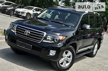 Внедорожник / Кроссовер Toyota Land Cruiser 2014 в Днепре