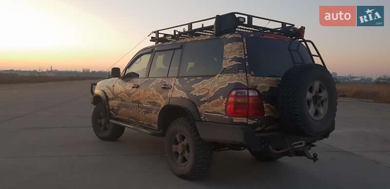 Позашляховик / Кросовер Toyota Land Cruiser 2001 в Києві