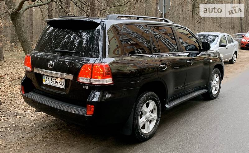 Внедорожник / Кроссовер Toyota Land Cruiser 2008 в Киеве фото 12 Внедорожник / Кроссовер Toyota Land Cruiser 2008 в Киеве