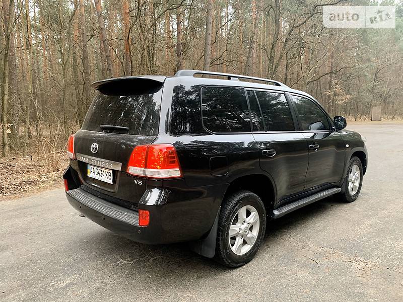 Внедорожник / Кроссовер Toyota Land Cruiser 2008 в Киеве фото 7 Внедорожник / Кроссовер Toyota Land Cruiser 2008 в Киеве