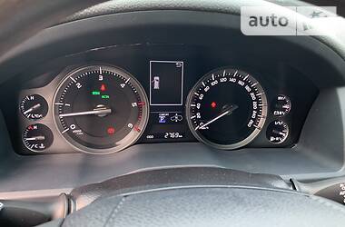 Позашляховик / Кросовер Toyota Land Cruiser 2018 в 