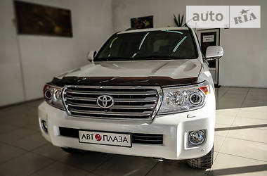 Позашляховик / Кросовер Toyota Land Cruiser 2012 в 