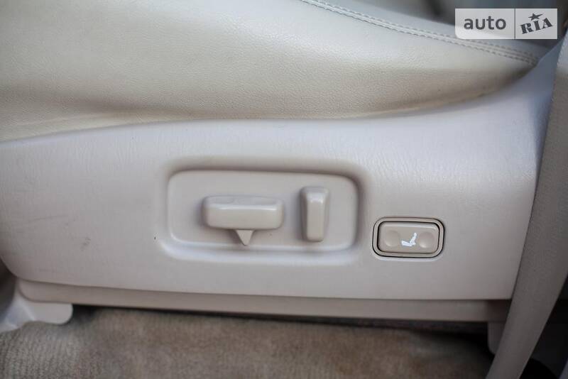 Позашляховик / Кросовер Toyota Land Cruiser 1999 в Одесі