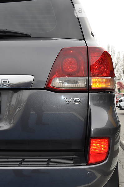 Позашляховик / Кросовер Toyota Land Cruiser 2008 в Одесі