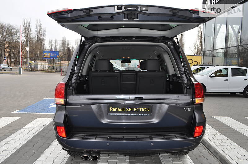 Позашляховик / Кросовер Toyota Land Cruiser 2008 в Одесі