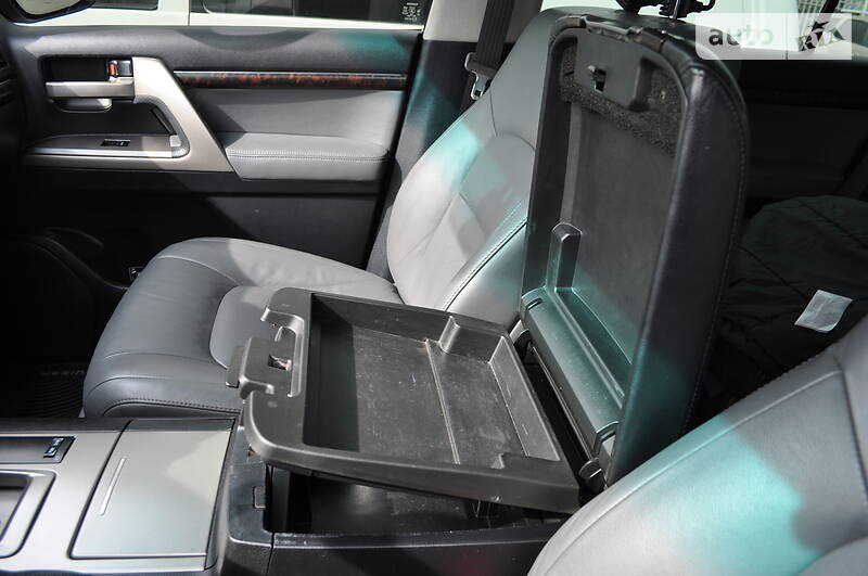 Позашляховик / Кросовер Toyota Land Cruiser 2008 в Одесі