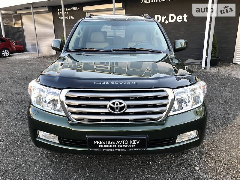 Позашляховик / Кросовер Toyota Land Cruiser 2011 в Києві