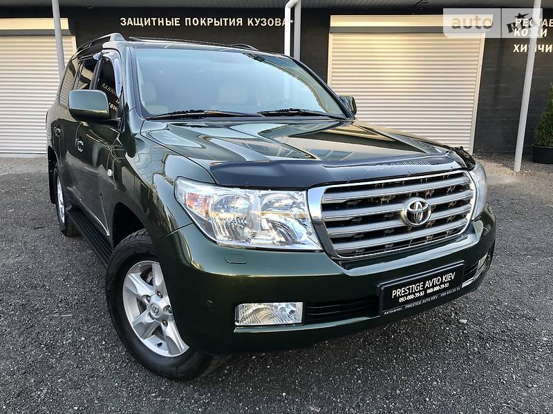 Позашляховик / Кросовер Toyota Land Cruiser 2011 в Києві