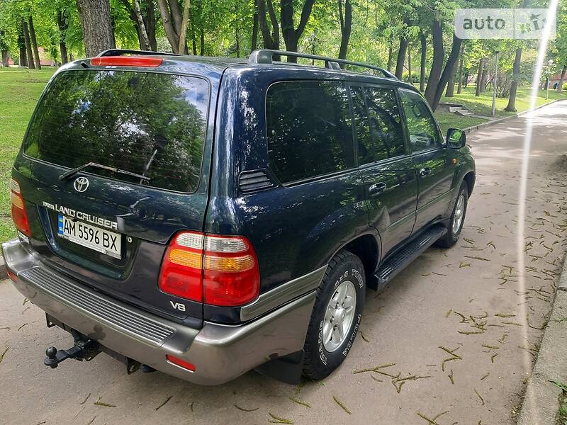 Позашляховик / Кросовер Toyota Land Cruiser 1999 в Житомирі