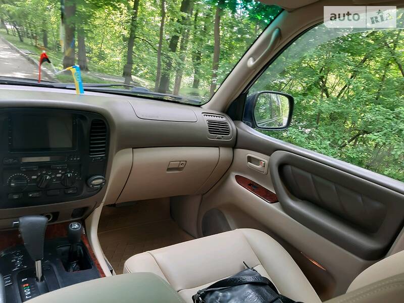 Позашляховик / Кросовер Toyota Land Cruiser 1999 в Житомирі