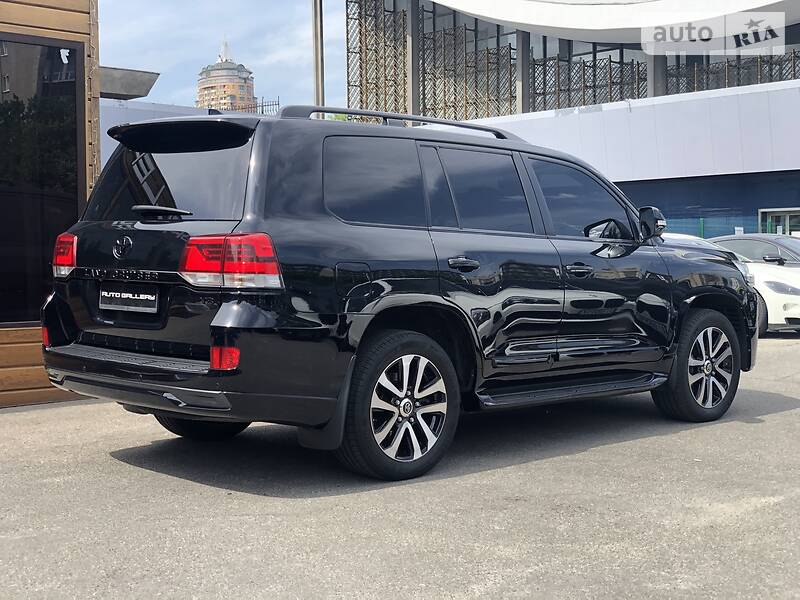 Позашляховик / Кросовер Toyota Land Cruiser 2015 в Києві