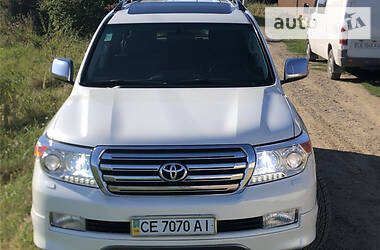 Позашляховик / Кросовер Toyota Land Cruiser 2011 в 