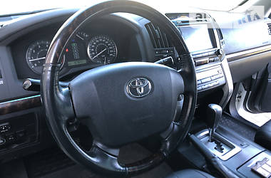Позашляховик / Кросовер Toyota Land Cruiser 2011 в 