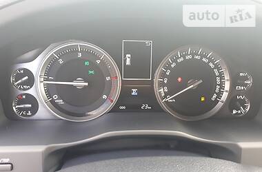 Позашляховик / Кросовер Toyota Land Cruiser 2020 в 