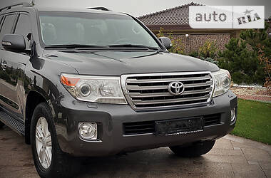 Внедорожник / Кроссовер Toyota Land Cruiser 2012 в Звягеле