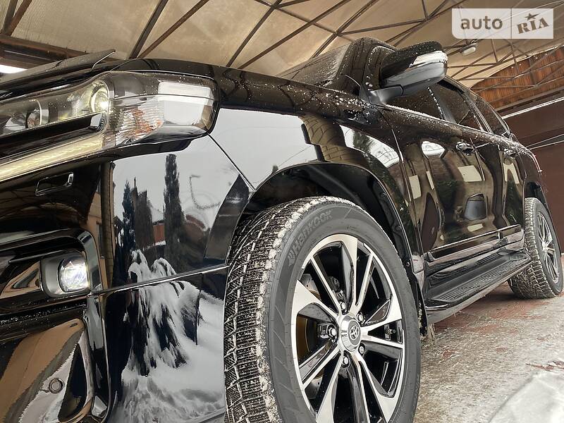 Внедорожник / Кроссовер Toyota Land Cruiser 2017 в Днепре фото 51 Внедорожник / Кроссовер Toyota Land Cruiser 2017 в Днепре