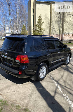 Внедорожник / Кроссовер Toyota Land Cruiser 2012 в Черновцах