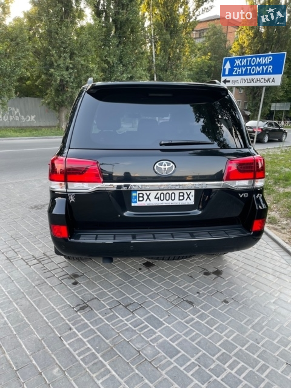 2020 Toyota Land Cruiser - мініатюра 14