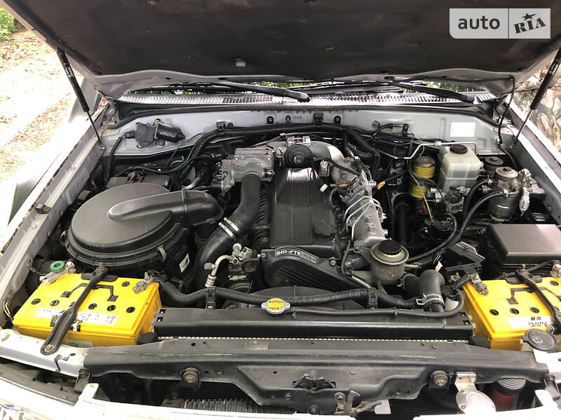 Внедорожник / Кроссовер Toyota Land Cruiser 2005 в Харькове