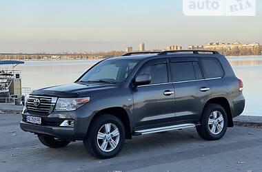 Позашляховик / Кросовер Toyota Land Cruiser 2008 в Дніпрі