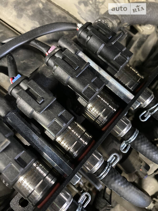 Позашляховик / Кросовер Toyota Land Cruiser 2011 в Львові фото 48 Позашляховик / Кросовер Toyota Land Cruiser 2011 в Львові