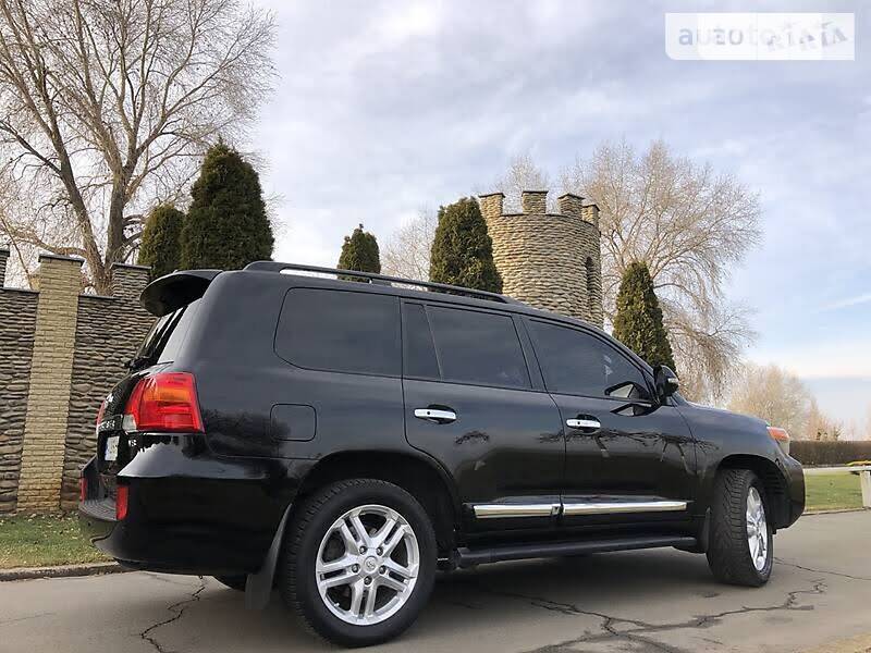 Внедорожник / Кроссовер Toyota Land Cruiser 2013 в Киеве фото 4 Внедорожник / Кроссовер Toyota Land Cruiser 2013 в Киеве