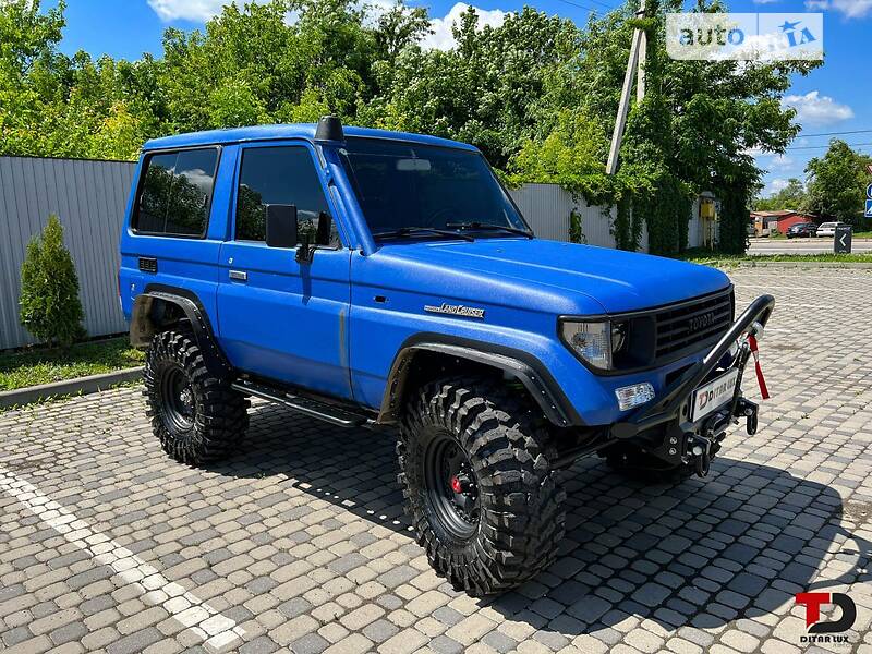 Позашляховик / Кросовер Toyota Land Cruiser 1991 в Івано-Франківську