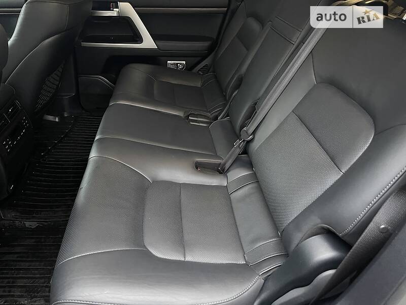 Позашляховик / Кросовер Toyota Land Cruiser 2019 в Києві фото 20 Позашляховик / Кросовер Toyota Land Cruiser 2019 в Києві
