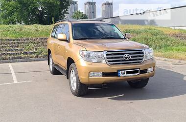 Внедорожник / Кроссовер Toyota Land Cruiser 2008 в Киеве