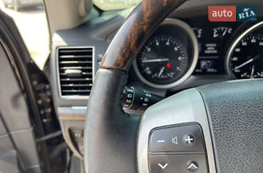 Позашляховик / Кросовер Toyota Land Cruiser 2013 в 