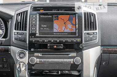 Универсал Toyota Land Cruiser 2013 в Днепре