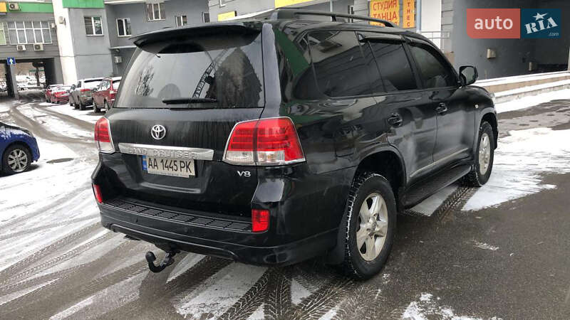 Позашляховик / Кросовер Toyota Land Cruiser 2008 в Ужгороді