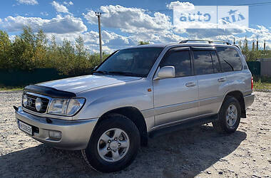 Внедорожник / Кроссовер Toyota Land Cruiser 2001 в Львове