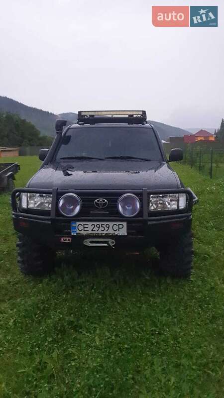 Toyota Land Cruiser 2004