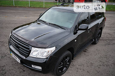 Позашляховик / Кросовер Toyota Land Cruiser 2011 в Ковелі